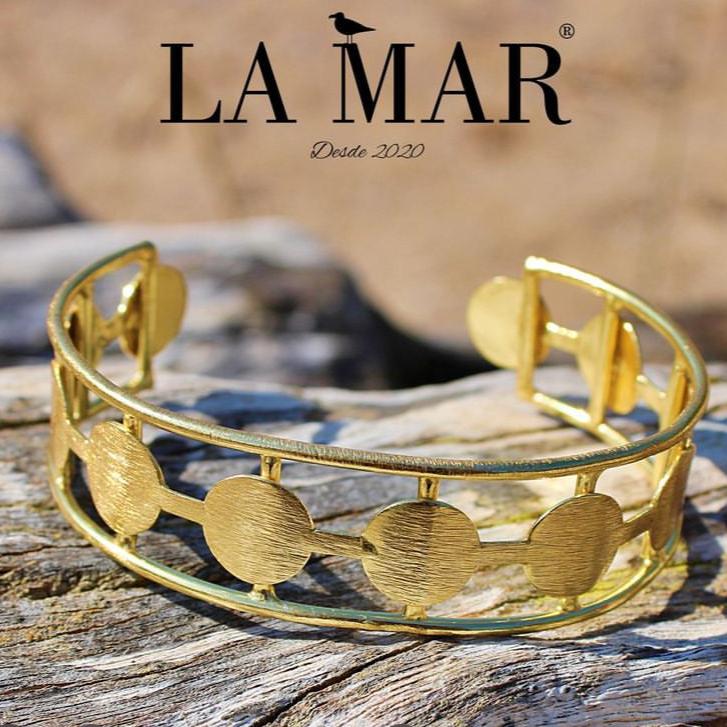 Brazalete GANTE bañado en oro - Diseño con carácter-2