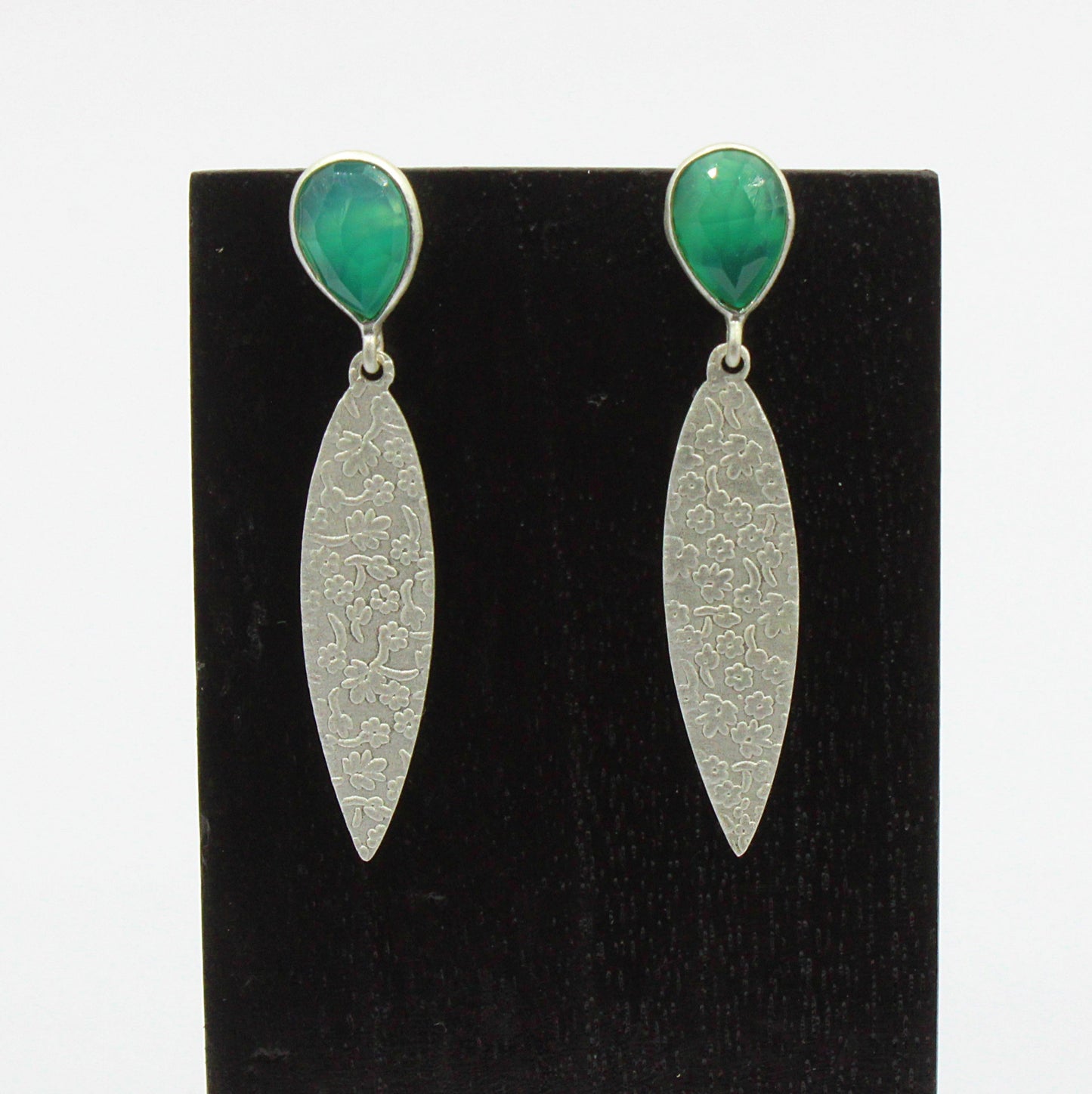Pendientes baño de plata y piedra preciosa onix verde-0