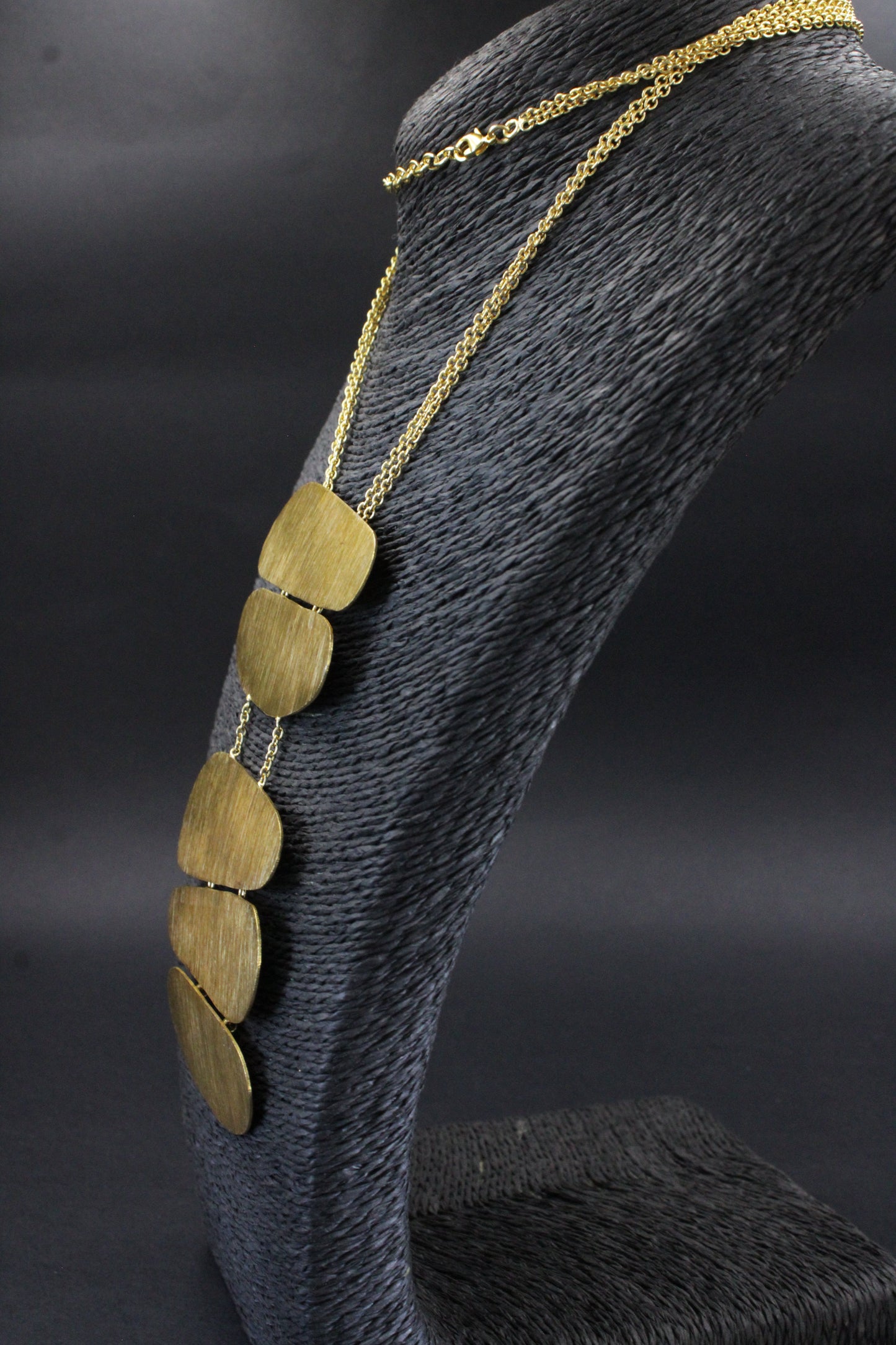 Collar PALEOLÍTICO bañado en oro - Diseño con carácter-3