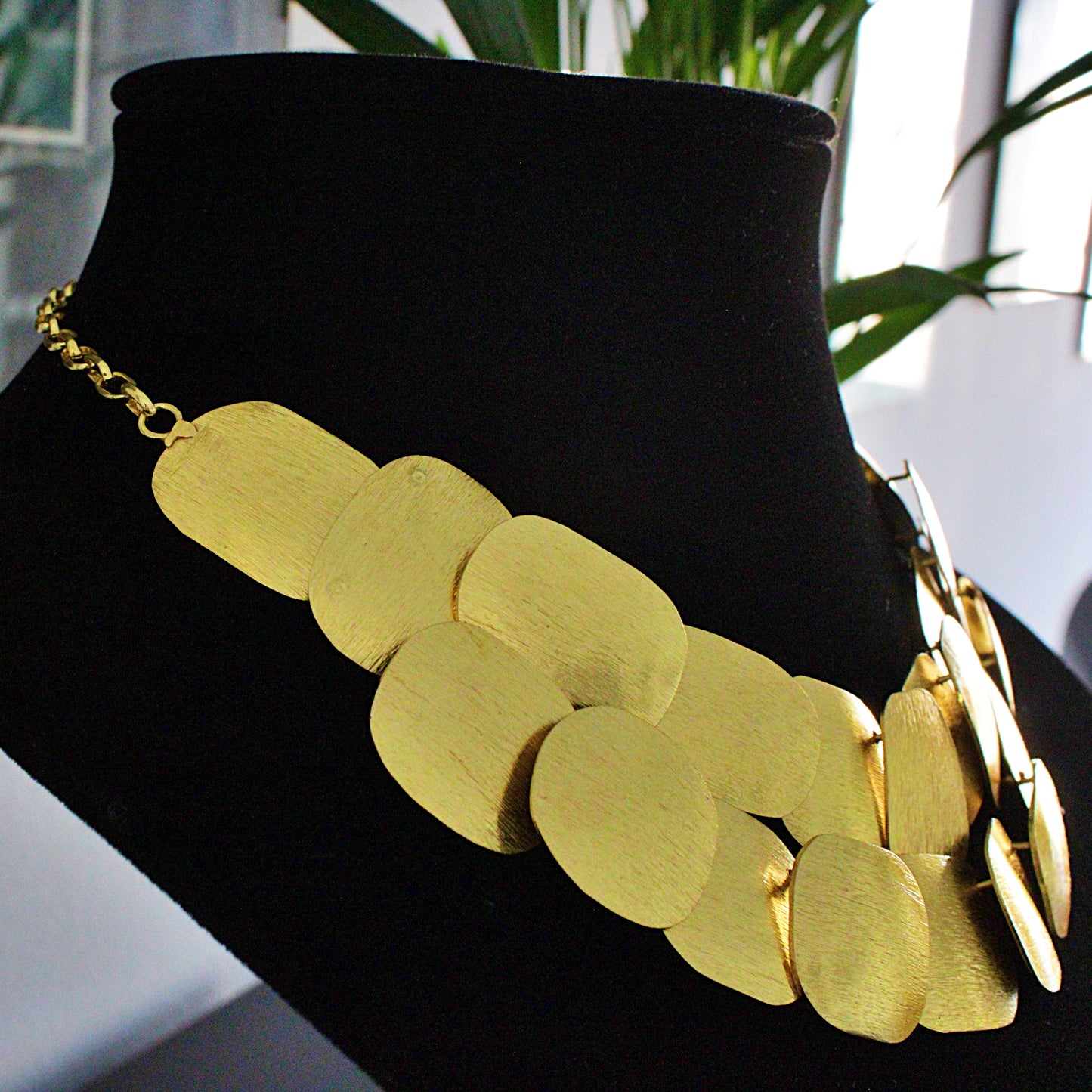 Collar CLEO bañado en oro - Diseño con carácter-1