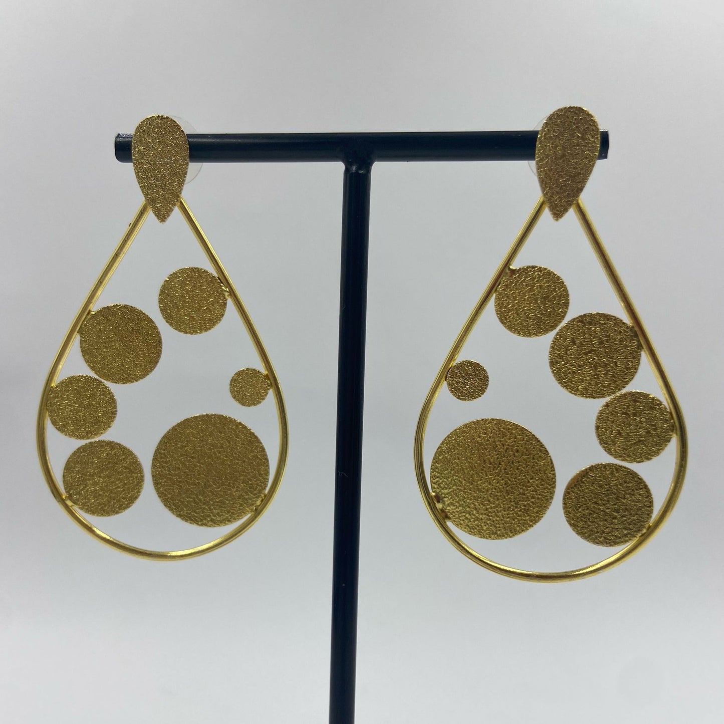 Pendientes BUBBLES bañados en oro - Diseño con carácter-3