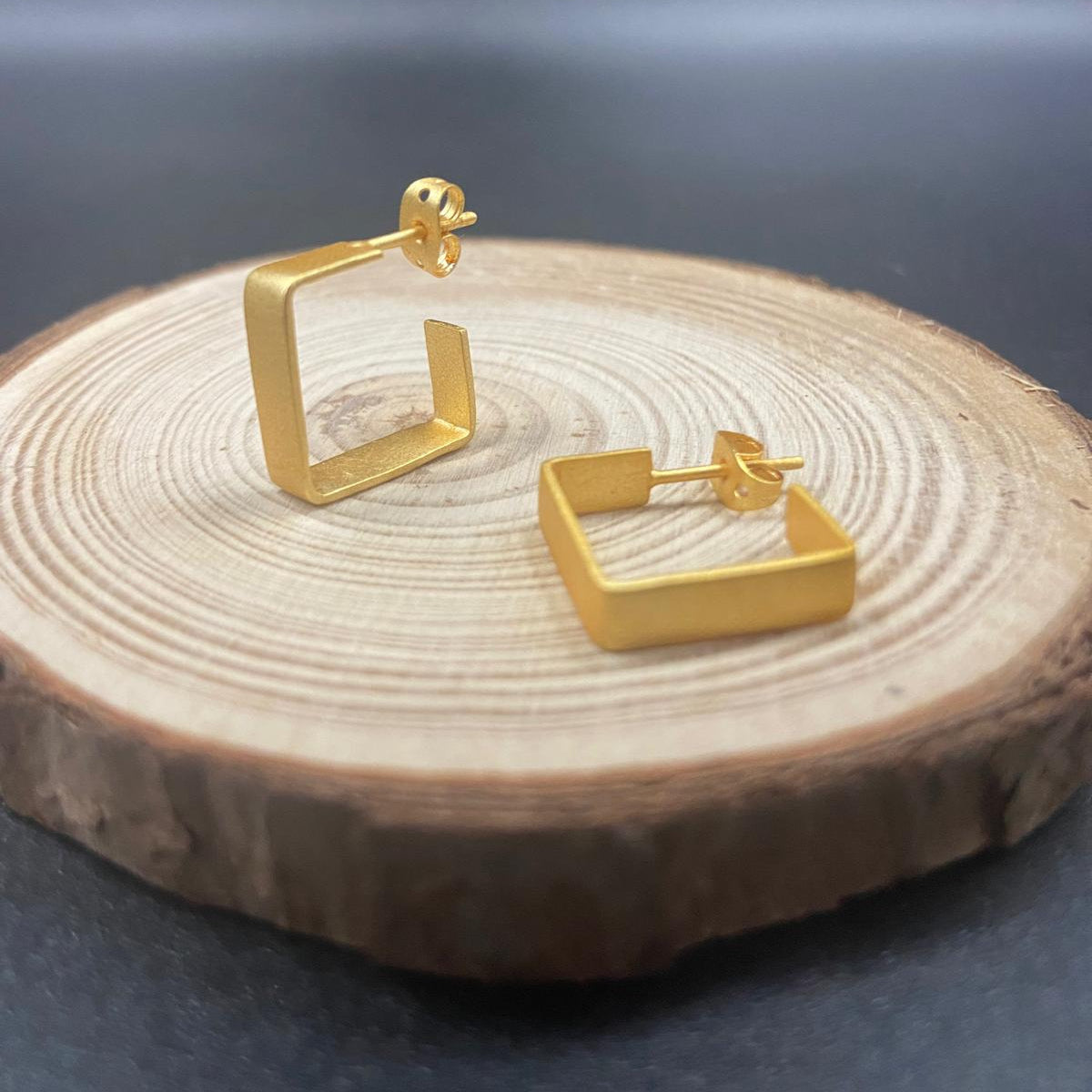 Pendientes CUBIC - Bañados en oro-3