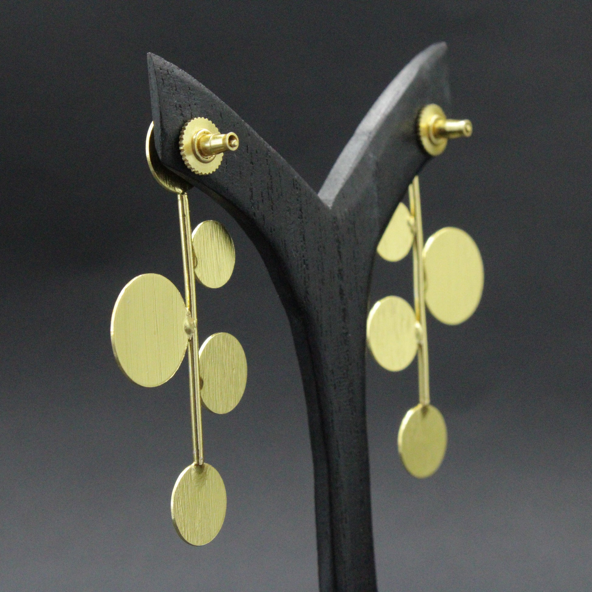 Pendientes DECO bañados en oro - Diseño con carácter-2