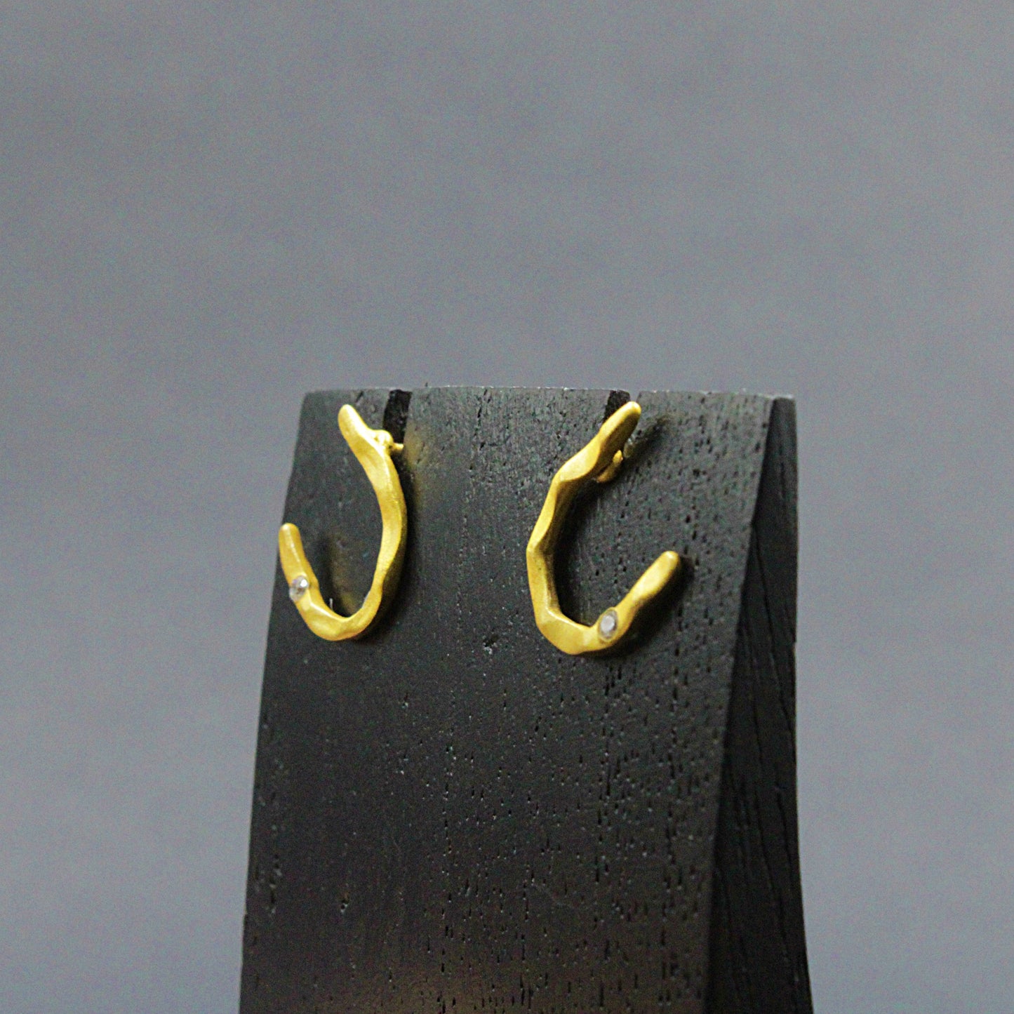 Pendientes HERRADURA bañados en oro
