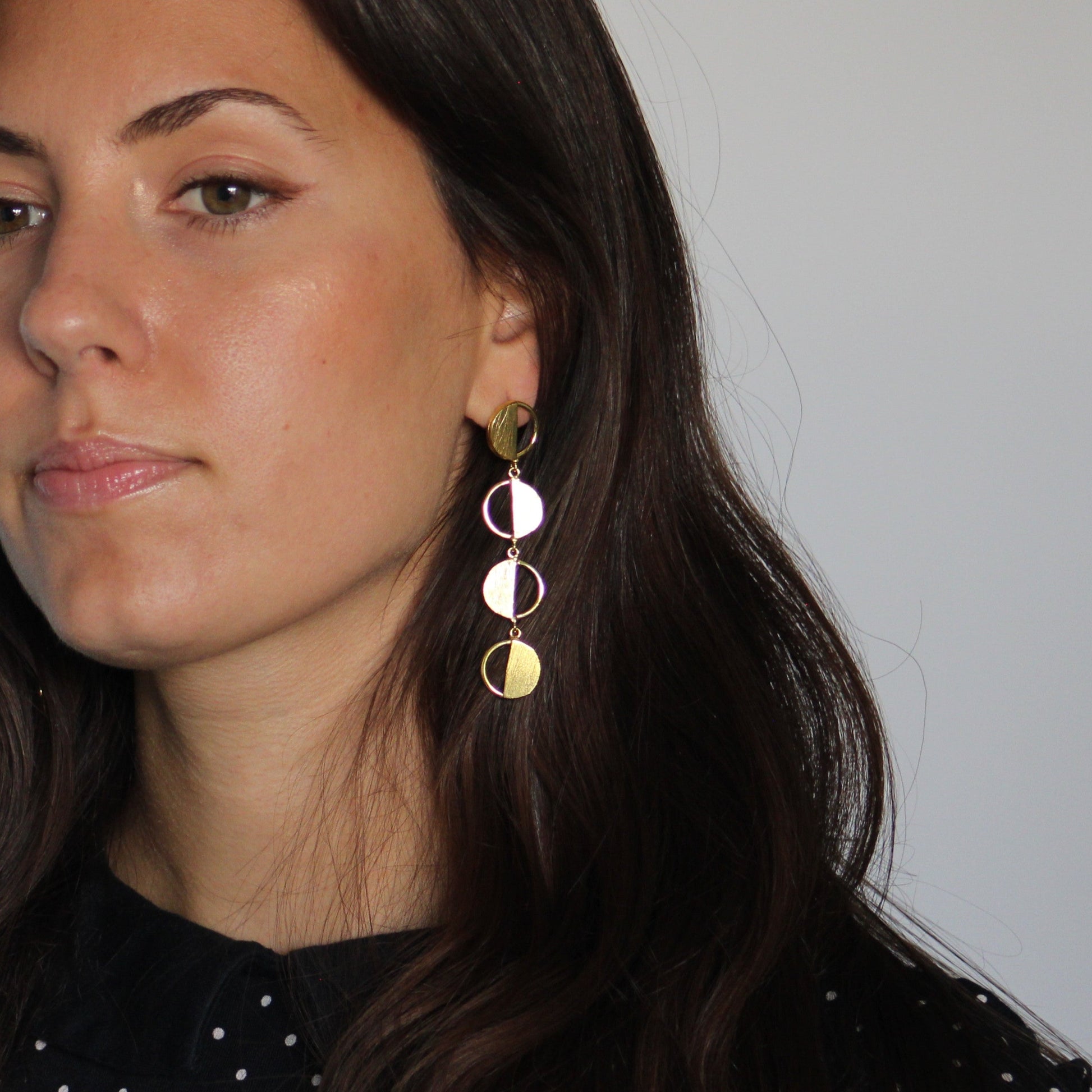Pendientes POP bañados en oro - Diseñó con carácter-1