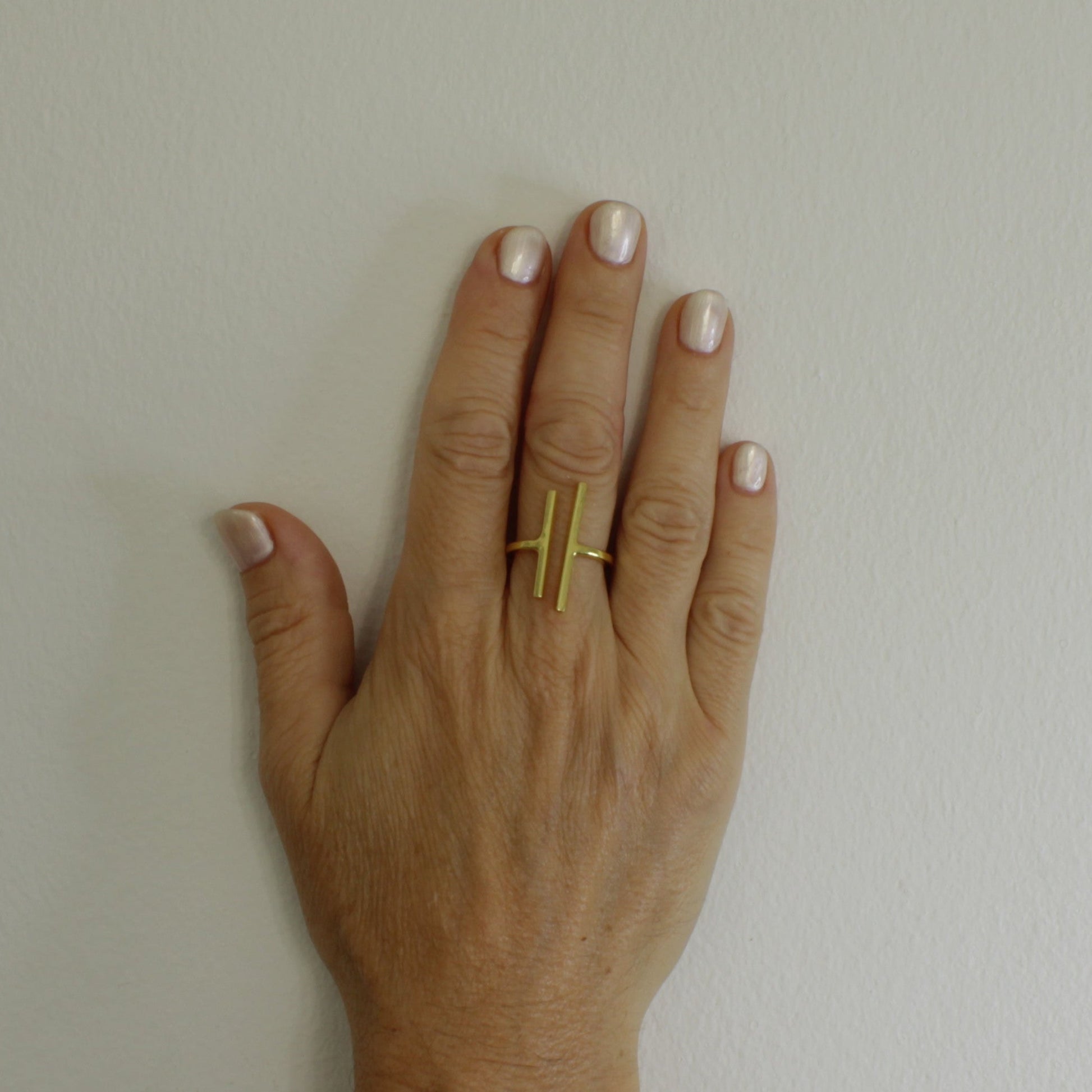 Anillo LINE ART bañado en oro-2