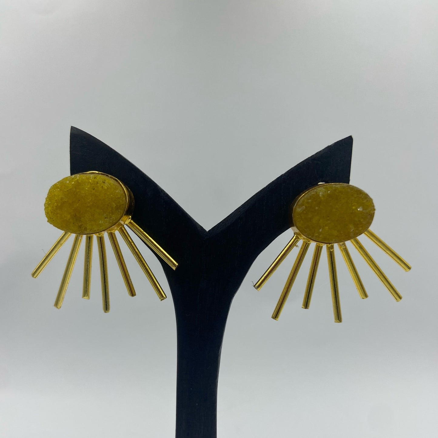 Pendientes SOL con cuarzo amarillo bañados en oro-1