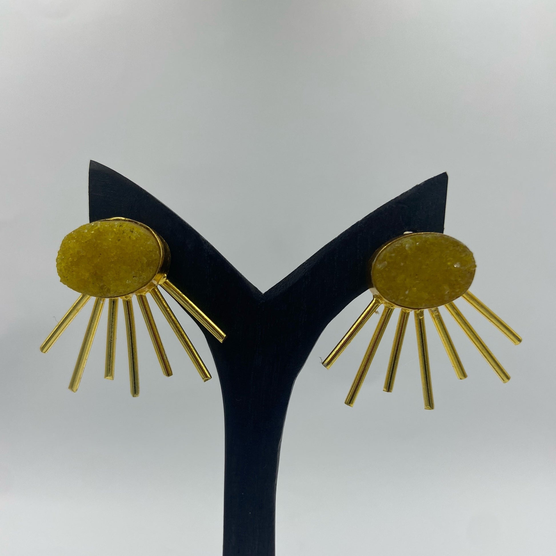 Pendientes SOL con cuarzo amarillo bañados en oro-1